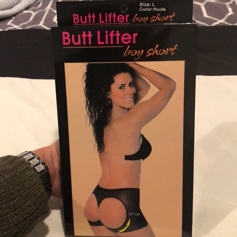 Butt lifting boy shorts